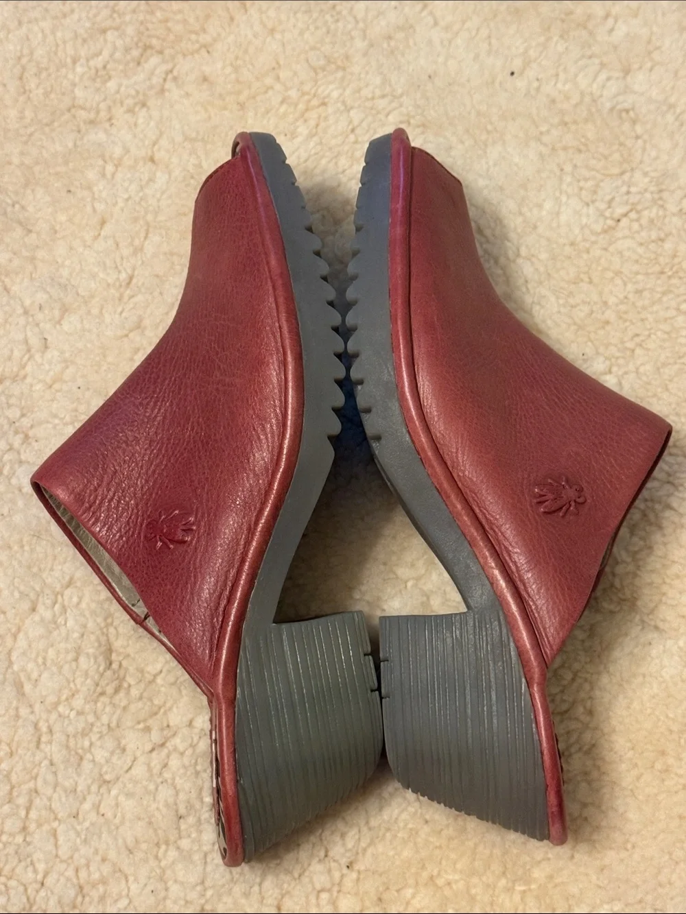 Fly London Red Leather Open-Toe Slide Mules